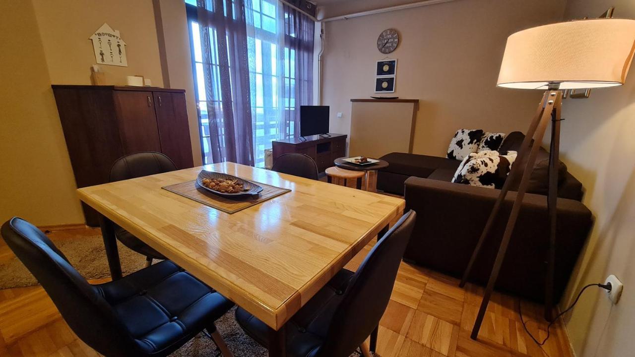Apartment Kristi Krusevo Bagian luar foto