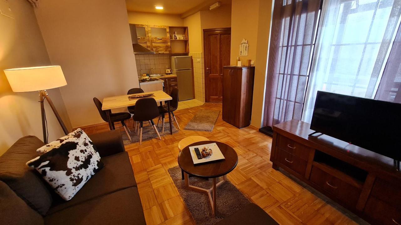 Apartment Kristi Krusevo Bagian luar foto